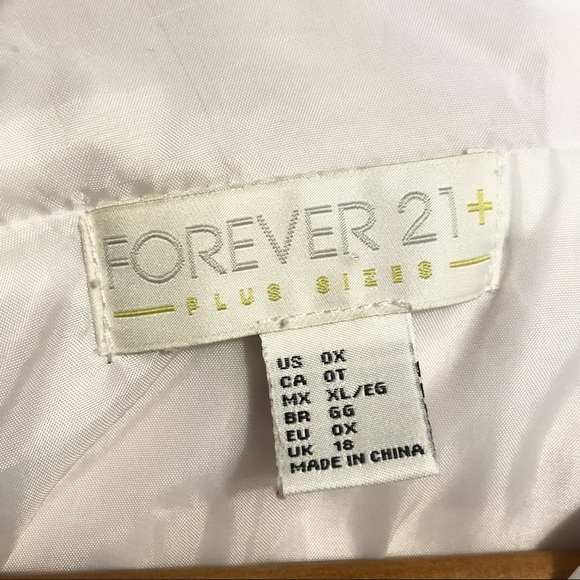 ➕ Forever 21 Plus Fighter Breast Cancer Awareness Windbreaker Hooded Pul… - Picture 11 of 12